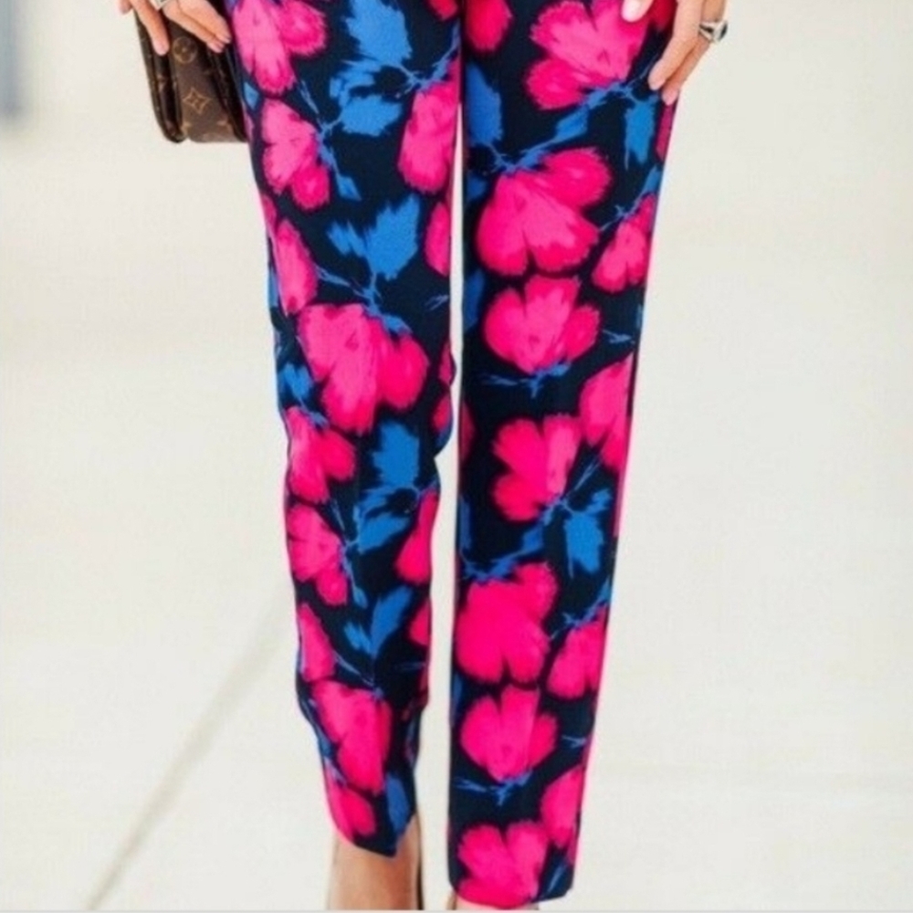 Banana Republic 'Avery' Size 10 Pink and Blue Floral Straight Leg Pants